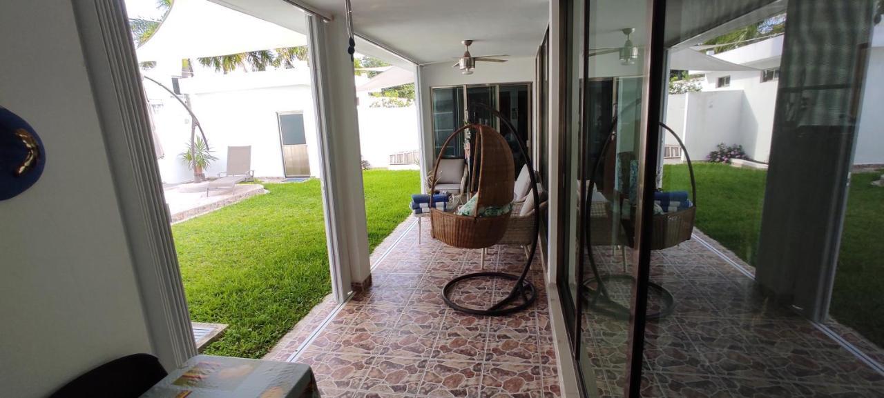 Casa Abril Cozzy Suites Cancun Exterior photo
