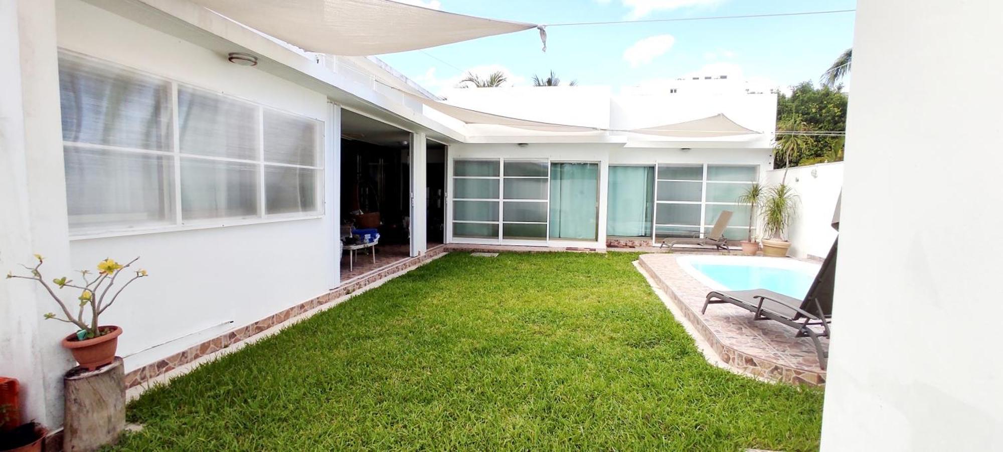 Casa Abril Cozzy Suites Cancun Exterior photo